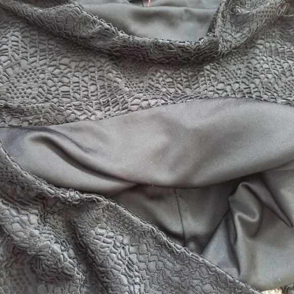 GIFTED🖤Textured Pencil Skirt - Picture 6 of 7